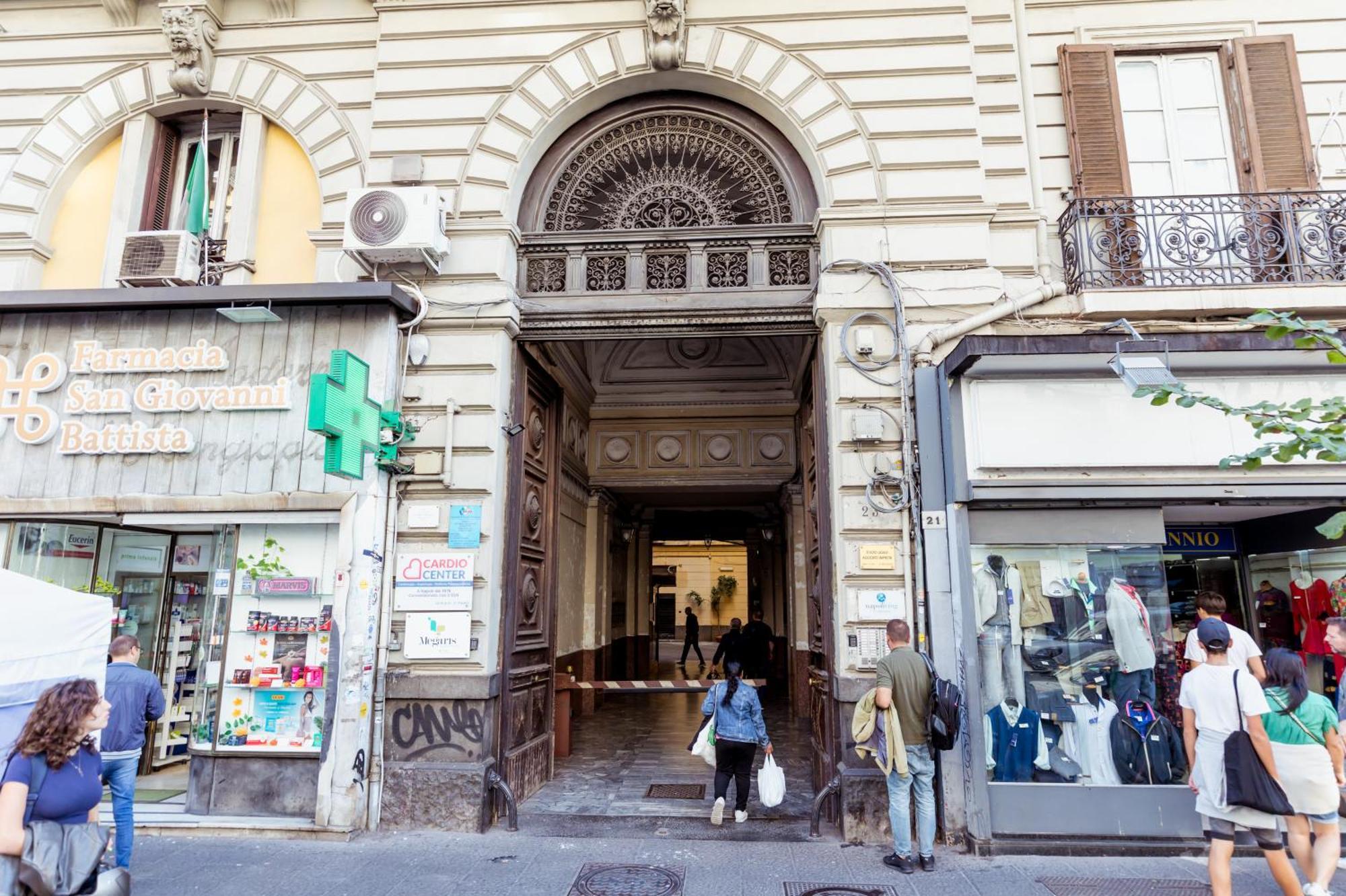Hotel Residenza Umberto I Napoli Esterno foto